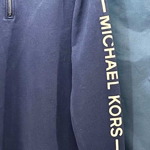 00015-A  Michael Kors half-zip sweatshirt/fleece - MED - Picture 3 of 8